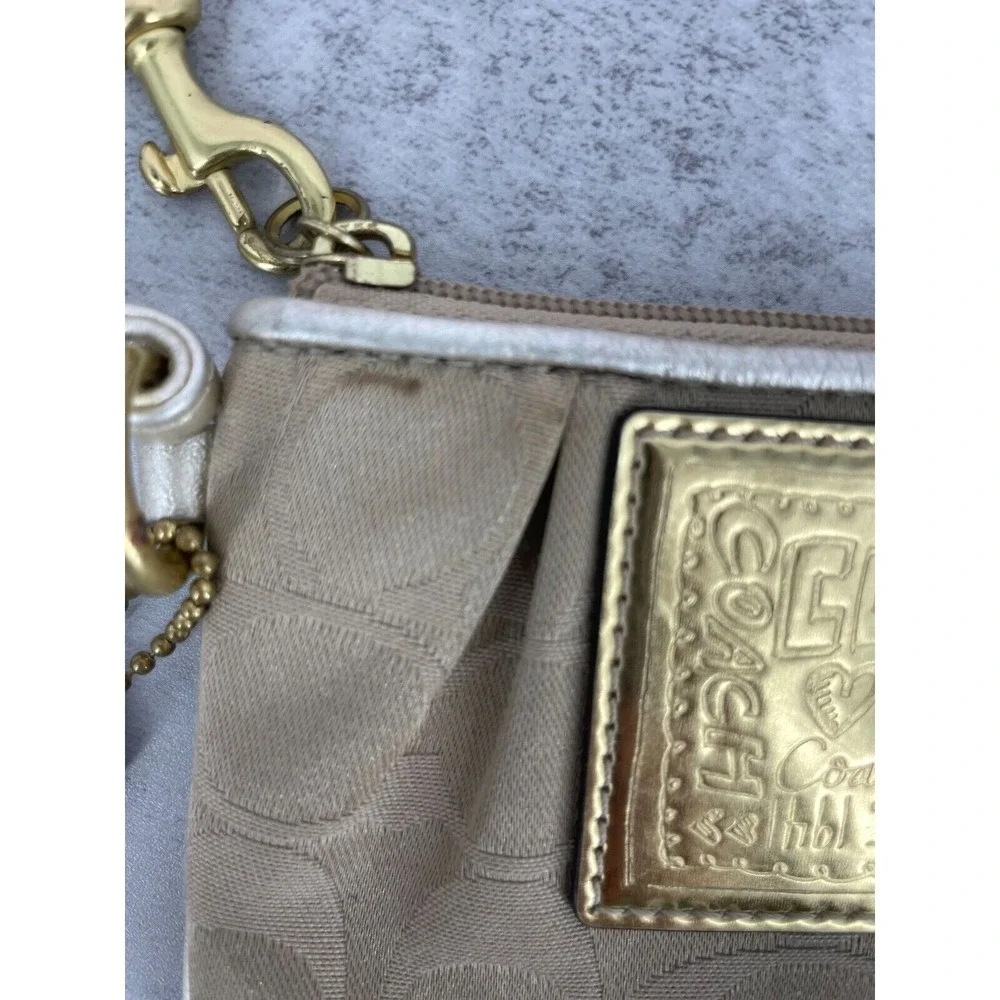 Coach Poppy Signature C Khaki Gold Metallic Leather Trim Wristlet
